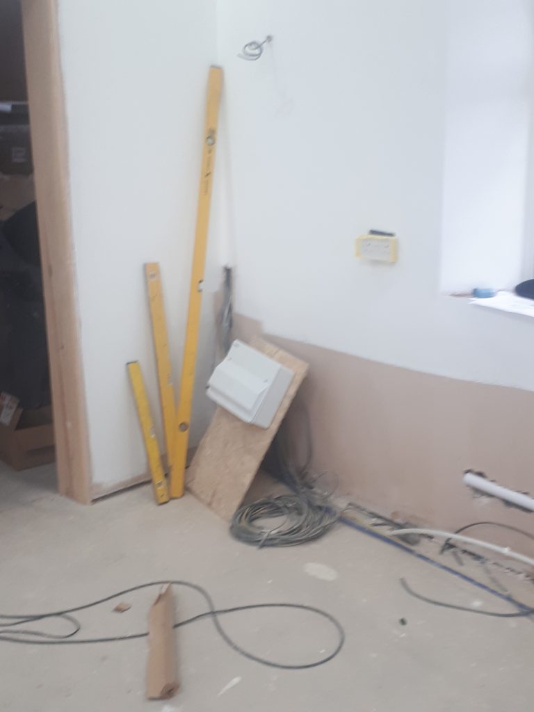 howdens kitchen Installer, Howdens Kitchen Installation, CL Joinery