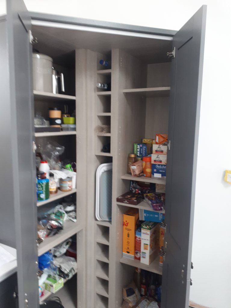 howdens kitchen Installer, Howdens Kitchen Installation, CL Joinery