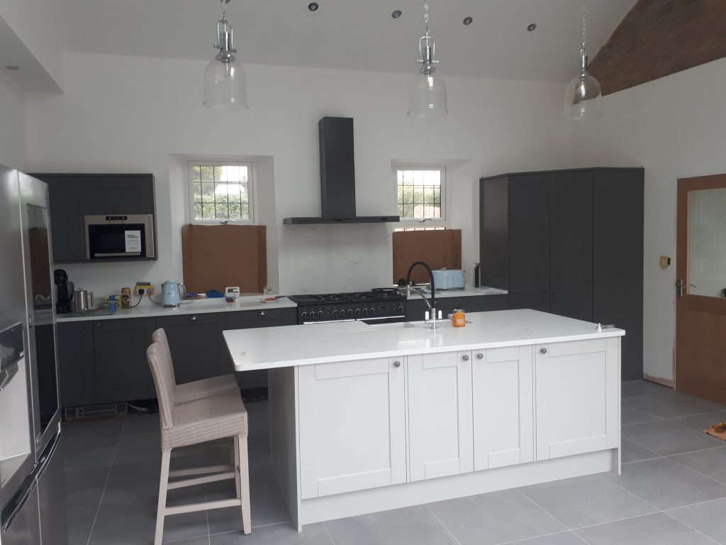 Howdens Kitchen Fitter