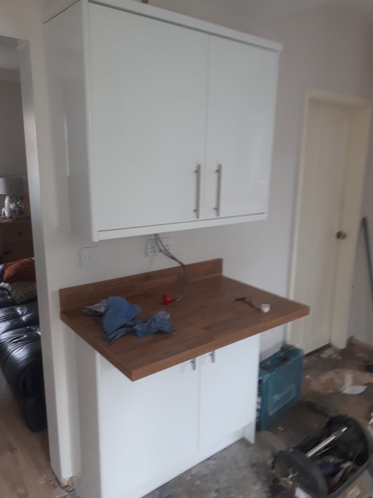 B & Q Kitchen Cabinets | CL Joinery