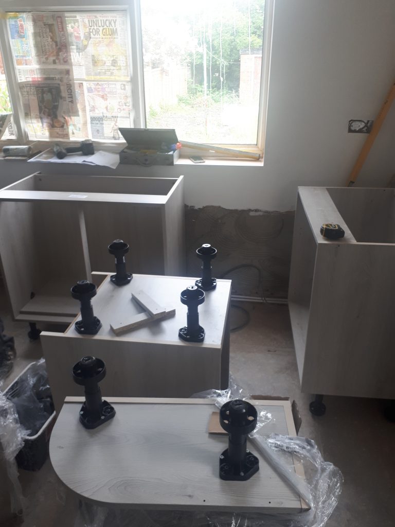 Howdens handleless Kitchen, Howdens Handleless Kitchen Cabinets, CL Joinery
