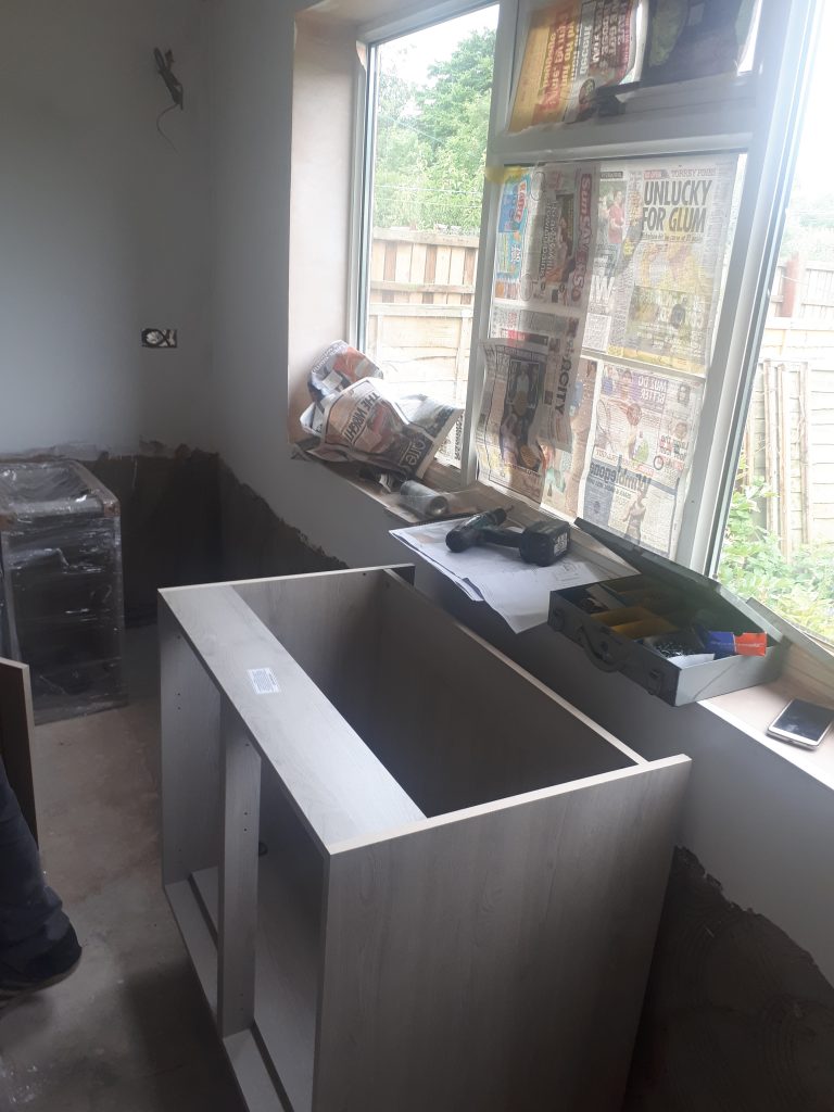 Howdens handleless Kitchen, Howdens Handleless Kitchen Cabinets, CL Joinery