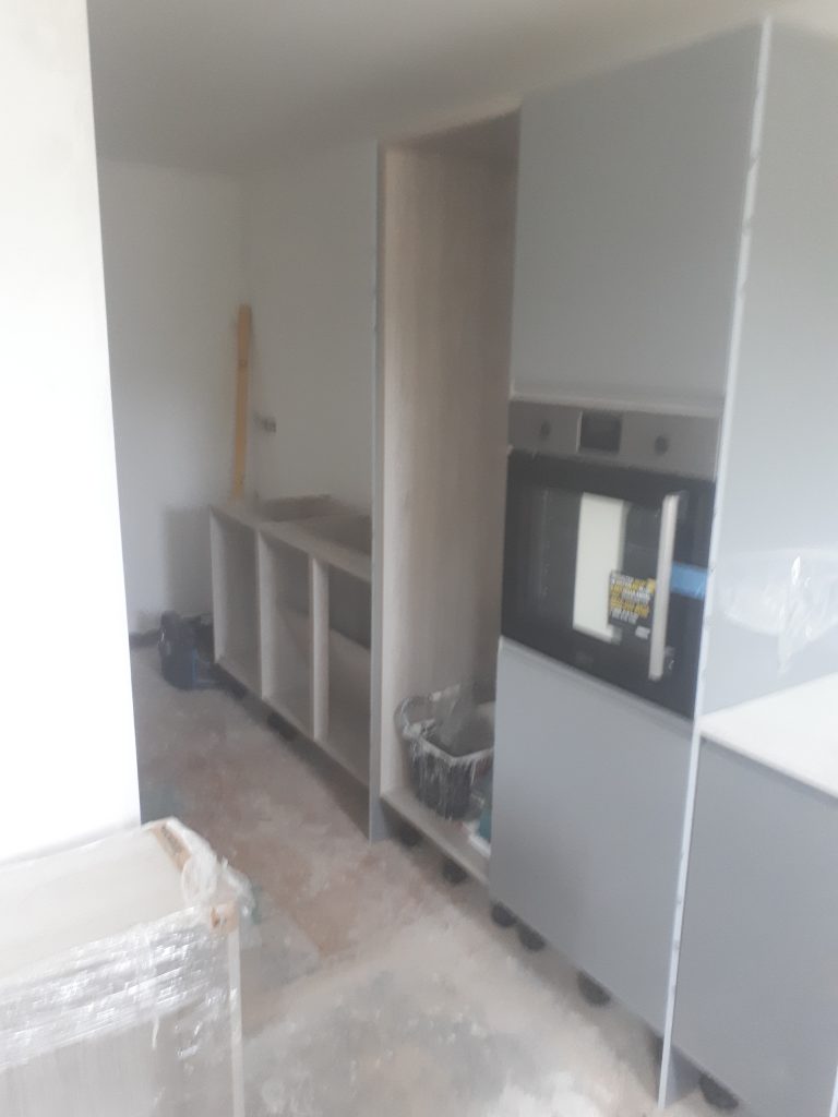 Howdens handleless Kitchen, Howdens Handleless Kitchen Cabinets, CL Joinery