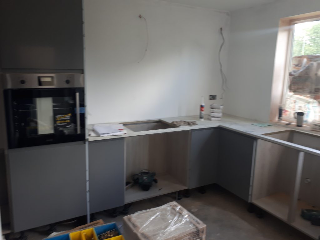 Howdens handleless Kitchen, Howdens Handleless Kitchen Cabinets, CL Joinery