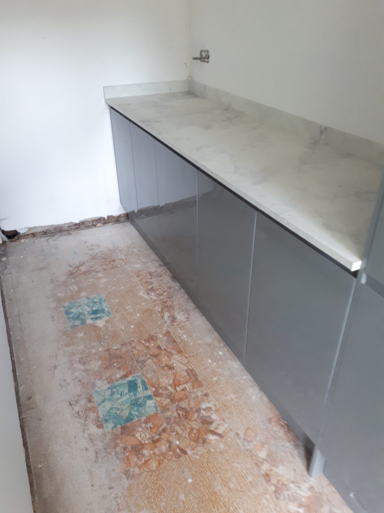 Howdens handleless Kitchen, Howdens Handleless Kitchen Cabinets, CL Joinery