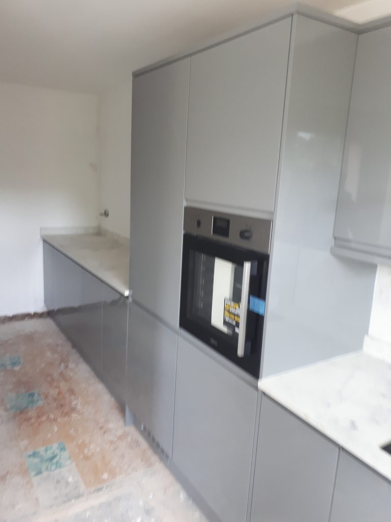 Howdens handleless Kitchen, Howdens Handleless Kitchen Cabinets, CL Joinery