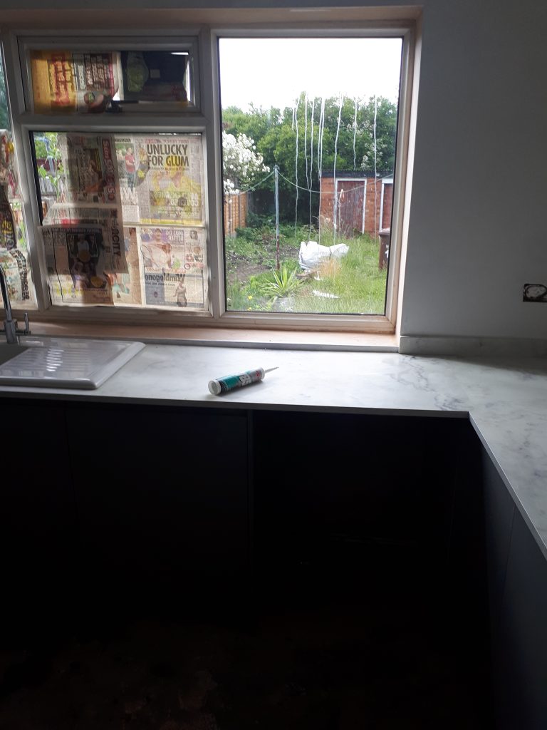 Howdens handleless Kitchen, Howdens Handleless Kitchen Cabinets, CL Joinery