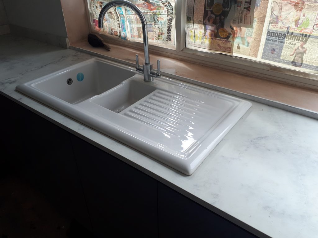 Howdens Porcelain Kitchen Sink installed by CL Joinery