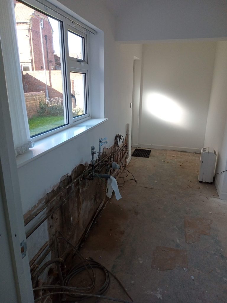 Howdens Flat Pack Kitchen Cabinets