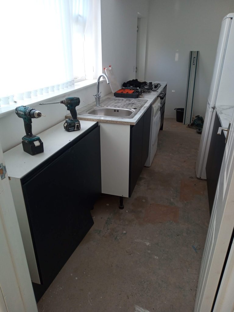 howdens self assembly kitchen, Howdens Flat Pack Kitchen Cabinets, CL Joinery