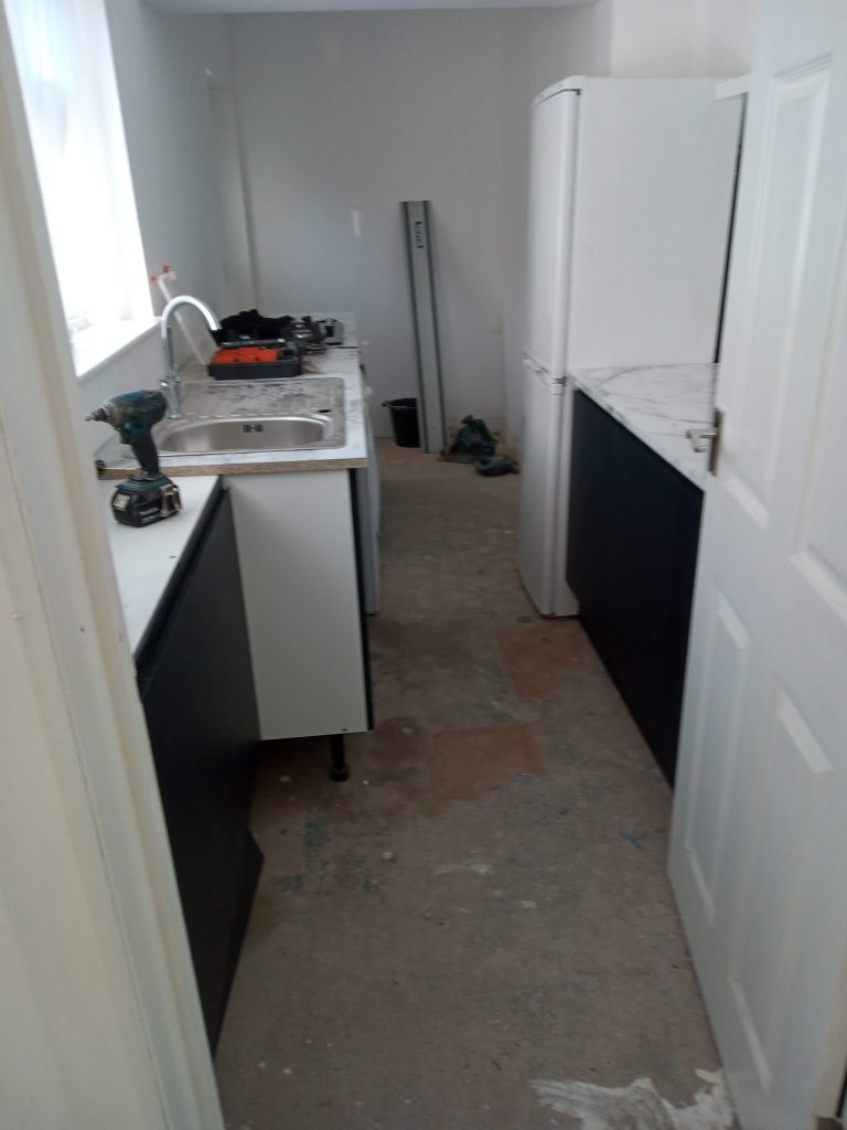 howdens self assembly kitchen, Howdens Flat Pack Kitchen Cabinets, CL Joinery
