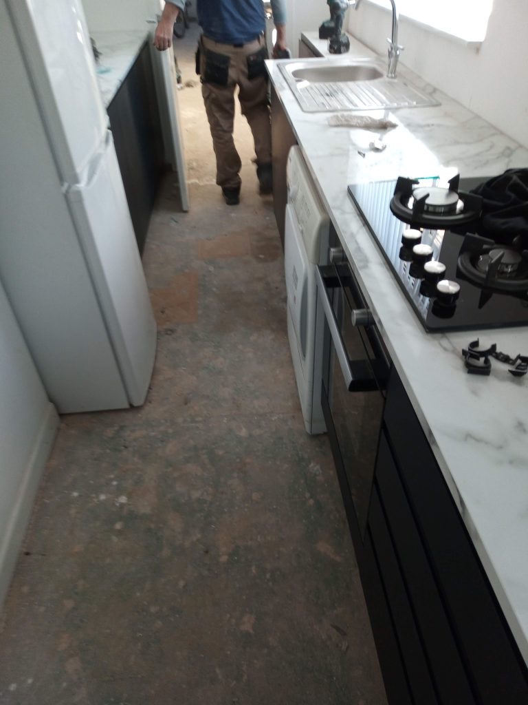 howdens self assembly kitchen, Howdens Flat Pack Kitchen Cabinets, CL Joinery